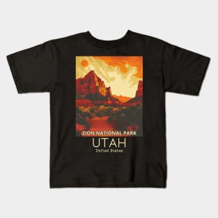 A Vintage Travel Illustration of Zion National Park - Utah - US Kids T-Shirt